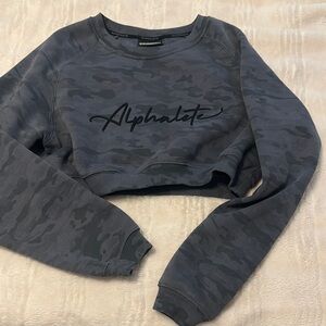 Alphalete Dark Camouflage Cropped Top